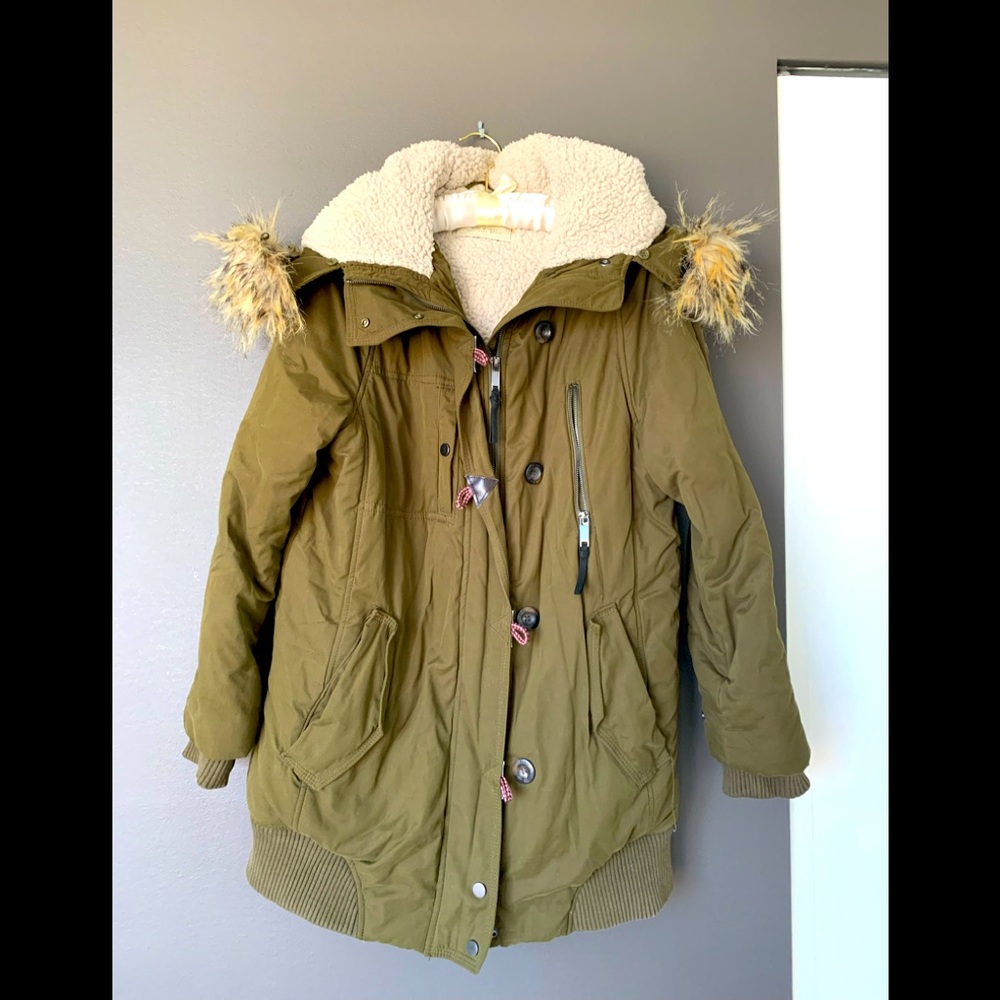 Zara Basic olive green L faux fur lined hood Coat.